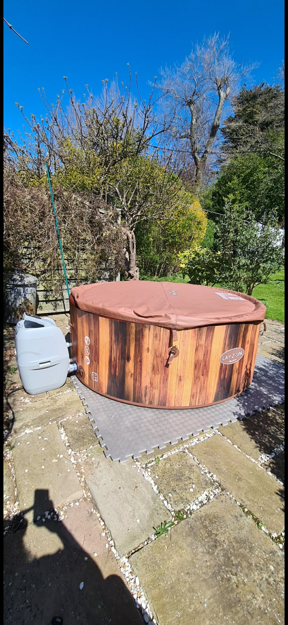 Lay-Z-Spa Helsinki Hot Tub